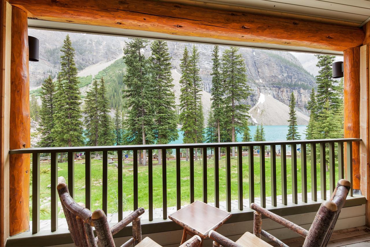 Moraine Lake Lodge Лейк-Луиз Экстерьер фото